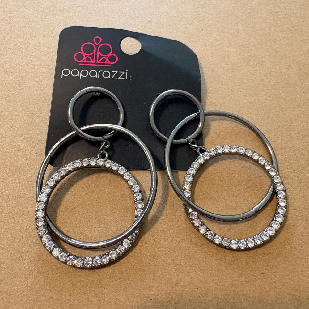 paparazzi Gunmetal Hoop Earrings with Clear Rhinestone Rings